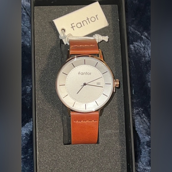 Designer - Fantor Men's Leather Casual Thin Minimalist Chronograph Quartz Watch - Picture 16 of 16